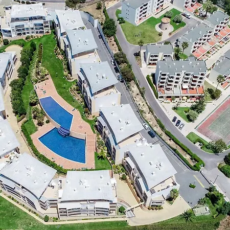 Homes Ocean View With Relax Terrace, 2 Swimming Pools & Tennis Court * アルブフェイラ