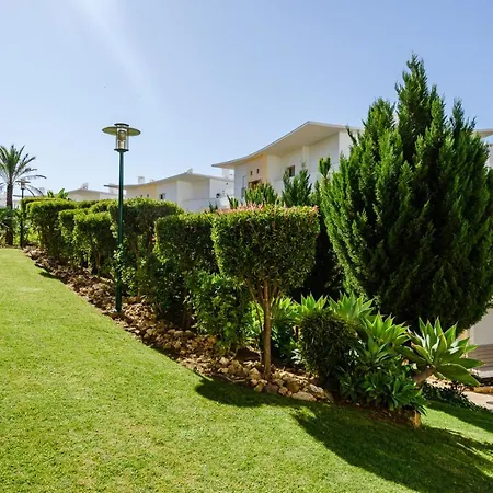 Homes Ocean View With Relax Terrace, 2 Swimming Pools & Tennis Court * アルブフェイラ