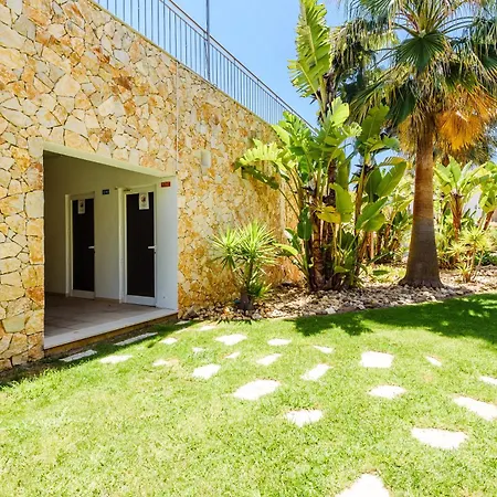 Homes Ocean View With Relax Terrace, 2 Swimming Pools & Tennis Court شقة